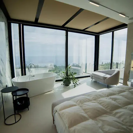 بيت للعطل Luxury Dhermi