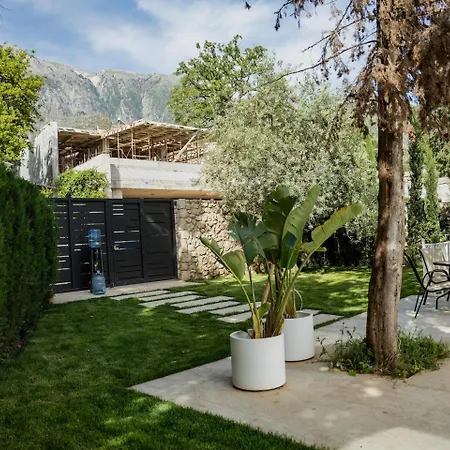 Holiday home Luxury Dhermi